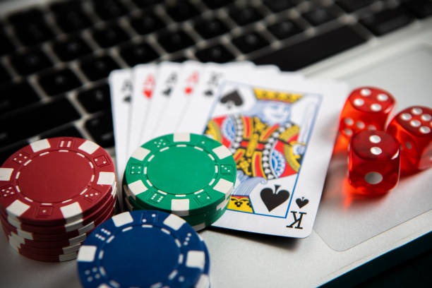 Habanero live blackjack table with multi-camera view on mobile phone
