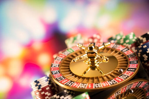 Habanero roulette wheel with betting layout