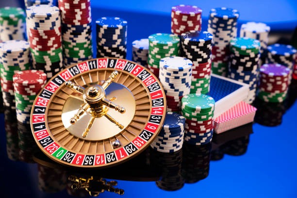 Playtech roulette wheel close-up during spin